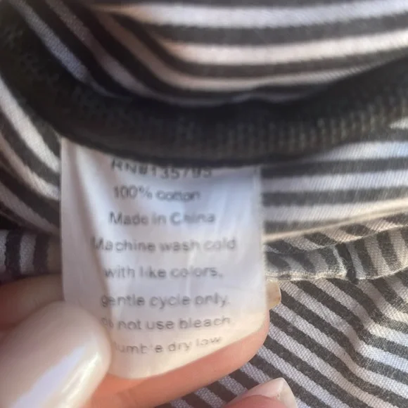 Charcoal, gray, and brown laptop, Crossbody bag from something strong, New York - Picture 5 of 11